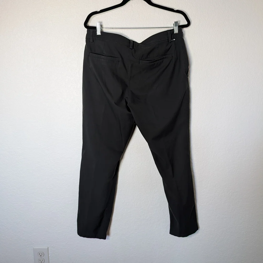 The North Face Men's Dark Gray Chinos